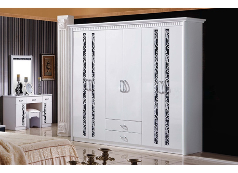 TỦ SẮT ĐỰNG QUẦN ÁO BÁN Ở ĐÂU?